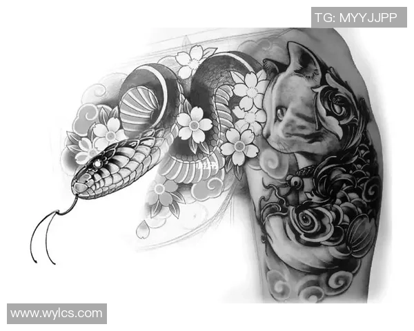 足球明星独特蛇纹身图案解析与设计灵感分享