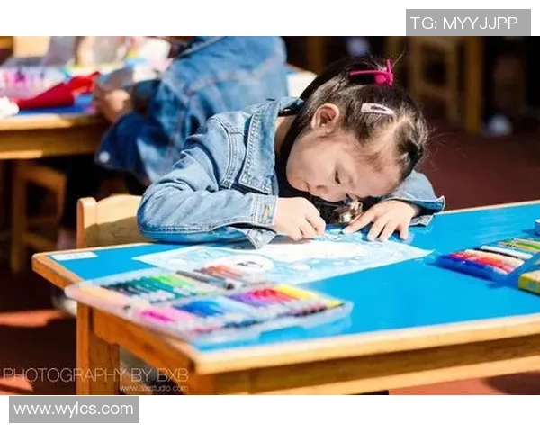 足球明星阿斯玛女儿的成长故事与未来梦想揭秘